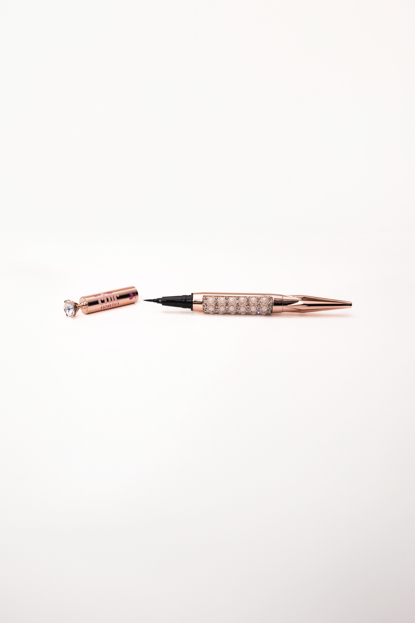 Ile’s Vegan Waterproof Eyeliner