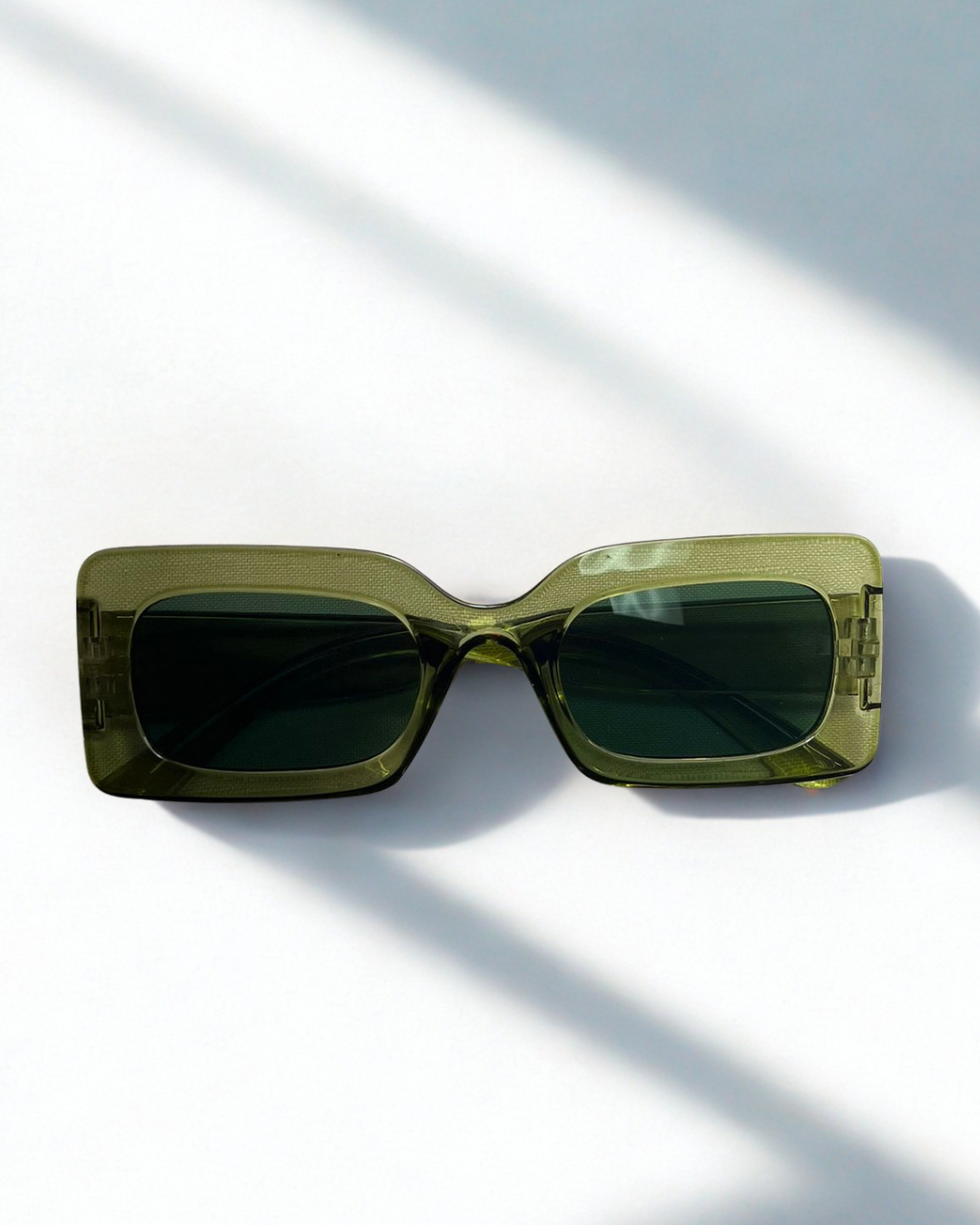 Chic Frames Collection